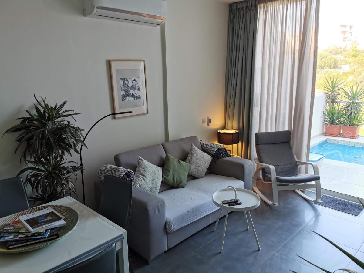 Duplex Maisonette With Heated P-Pool And Jacuzzi Saint Julian's Dış mekan fotoğraf